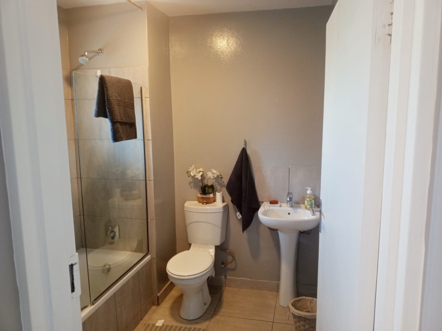 2 Bedroom Property for Sale in Raceway Free State